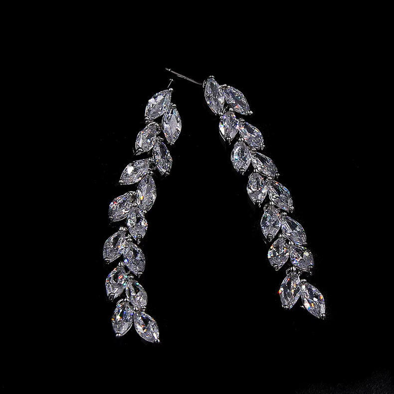 Laura set
